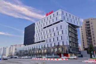 Familia Benţa din Târgu Mureş a dezvoltat o clădire de birouri de nouă etaje pentru E.ON
