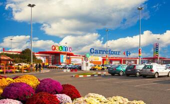 Un miliardar ceh cumpără mallul Felicia din Iaşi printr-o tranzacţie transfrontalieră