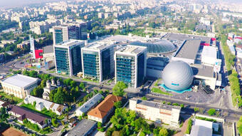 Papalekas vrea să cumpere Africa-Israel, compania care deține AFI Cotroceni, cel mai mare mall din România