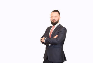 Interviu cu Claudiu Bisnel, Partener Brisk Group