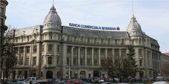 BCR vinde fostul sediu central din piața Universității din București