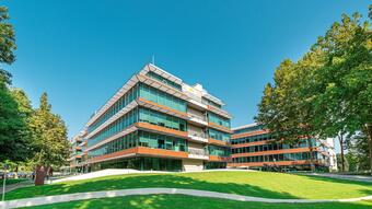 Parteneriat cu durată record într-un complex de birouri emblematic:  CA Immo prelungește contractul de închiriere pentru birourile Sony din Bucharest Business Park