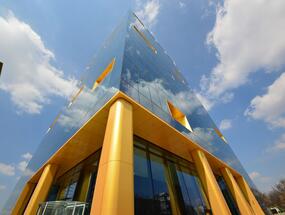 Saint-Gobain alege One Tower pentru birourile sale din România