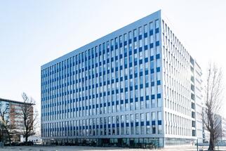Clădirea de birouri Dageco Expoziției Estate a obținut finanțare pentru montarea a 260 panouri fotovoltaice pe acoperiș