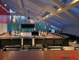 Birouri de închiriat în Unicredit Tower