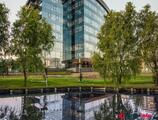 Birouri de închiriat în United Business Center Tower