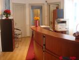 Birouri de închiriat în Queen Marry Business Center