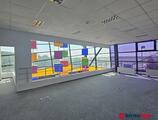 Birouri de închiriat în Airport Plaza