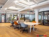 Birouri de închiriat în Amenajarea unui spațiu complet și flexibil pentru lucru și întâlniri la Spaces Central View
