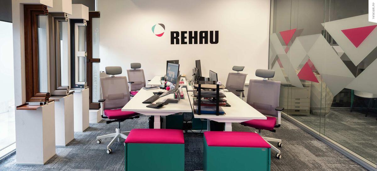 Noile birouri REHAU România din Cluj - Un angajament pentru sustenabilitate și satisfacția angajaților