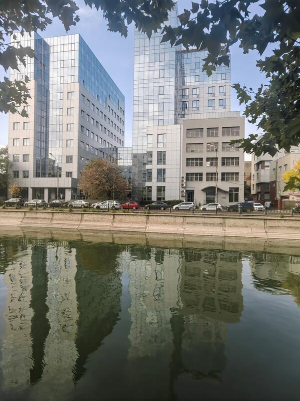 Docaposte, filiala digitală a Grupului La Poste din Franța, prezentă în clădirea River Plaza