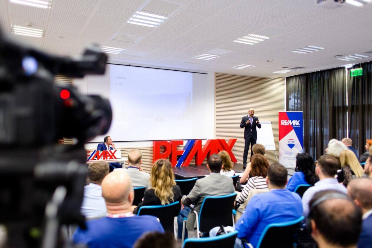 RE/MAX România se extinde la nivel național, stimulând oportunitățile în imobiliarele comerciale