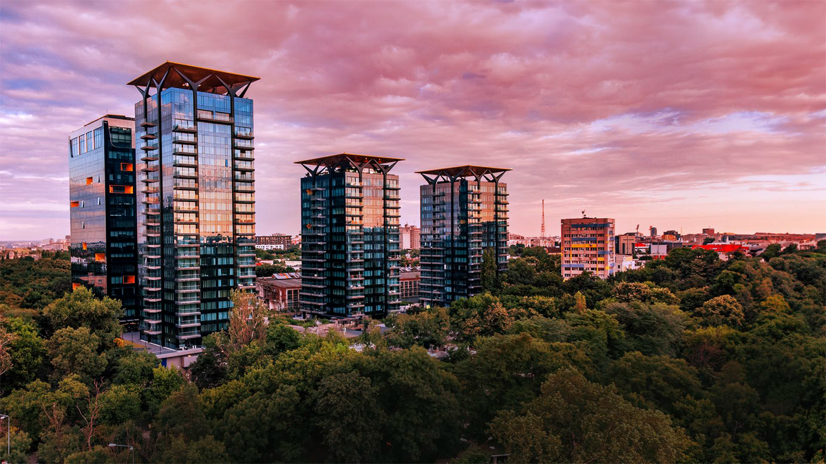 One United Properties înregistrează o cifră de afaceri consolidată de 813,2 milioane de lei și un profit brut de 299,7 milioane de lei în S1 2025
