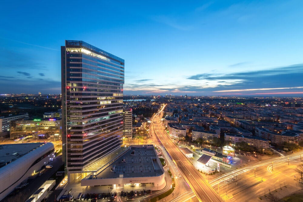 Tema Energy se mută în Globalworth Tower, închiriind 1.000 mp pe fondul accelerării cererii pentru centre de date