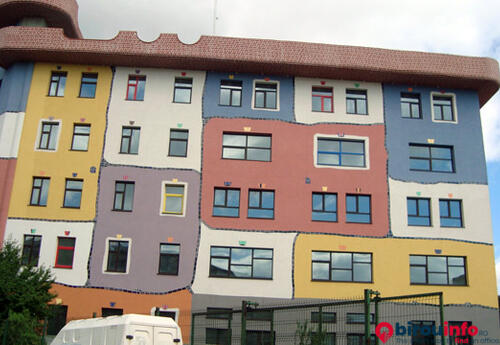 Birouri de închiriat în Siriului 42-46 (Hundertwasser House)