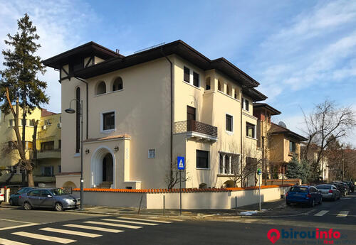 Birouri de închiriat în Pangratti 12 - 2nd Floor + Attic – To Lease/For Sale