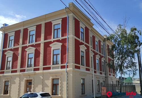 Birouri de închiriat în Gazduire sediu social Iasi