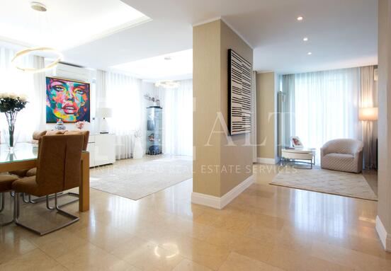 Inchiriere casa, vila 8 camere | Piscina, Complex, Premium | Corbeanca