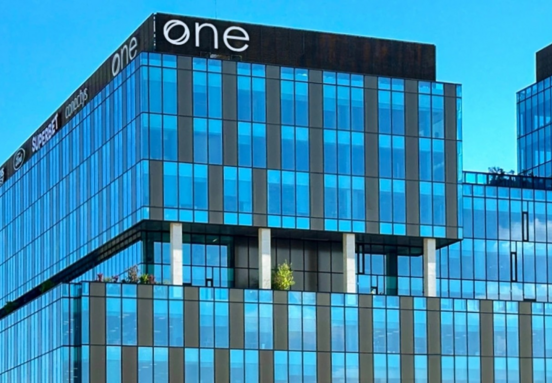 ONE raportează o creștere stelară în H1 2025: perspective pentru piața imobiliară comercială din România