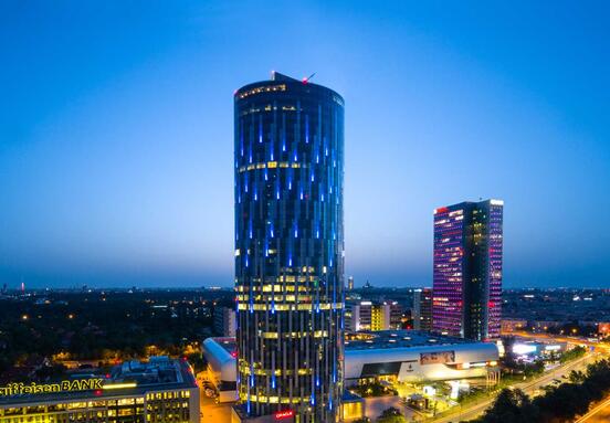 SkyTower București: Redefinirea Spațiilor de Birouri Premium cu o Modernizare de Șapte Cifre