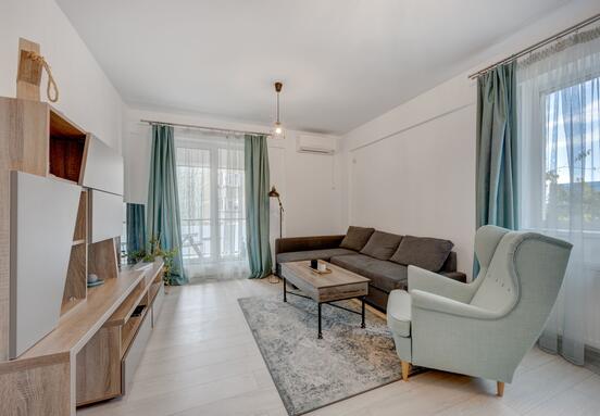 2 CAMERE || BLOC 2017 || DECOMANDAT || PARCARE || 13 SEPTEMBRIE